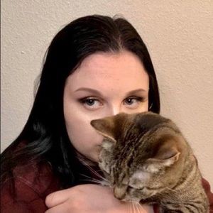 Meet your Posher, Natalie